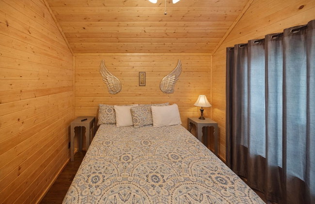 Log Cabin for Family Glamping Vacation near San Antonio - Foto 33