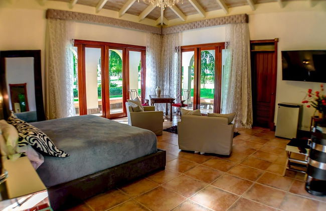 5-star Villa for Rent in Moroccan-style at Casa de Campo - Large Pool Jacuzzi Staff - Photo 6