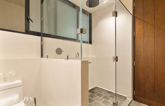 2BR w Private Pool - Steps Away From the Beach - Photo 19