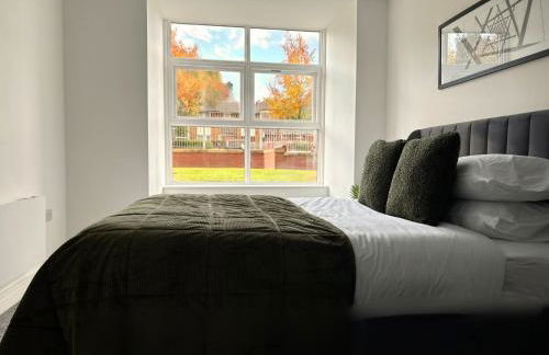 Manchester Apt, Free Parking, Business, Couples & Families - Foto 29