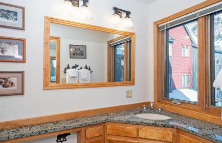 Lulu City 4B by Avantstay Beautiful Condo 100 Yards From Lift #7 Permit #:3639 - Foto 14