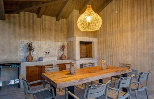 Nice Home In Zminj With Sauna - Photo 8