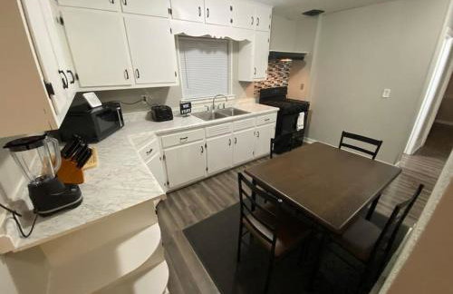 3 Bedroom Game House with Pool Table and Arcades - Foto 17