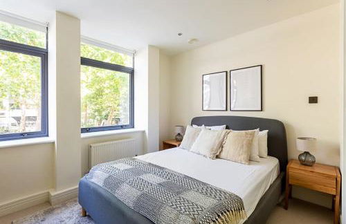 Stunning Modern Apartment in the Heart of Holborn - Photo 10