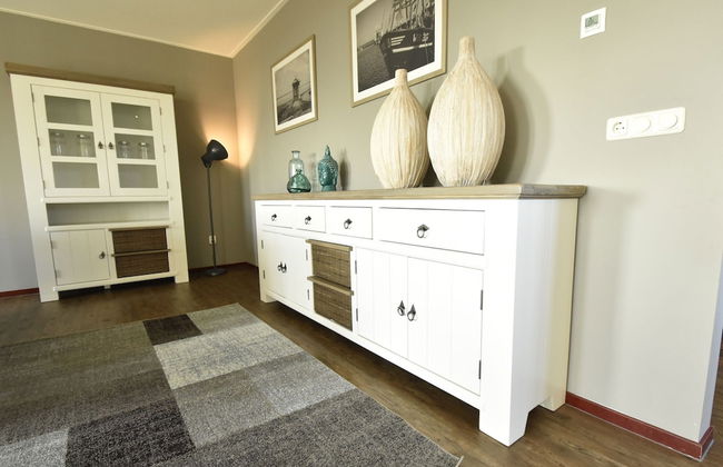 Modern Holiday Home in Westerland - Photo 18