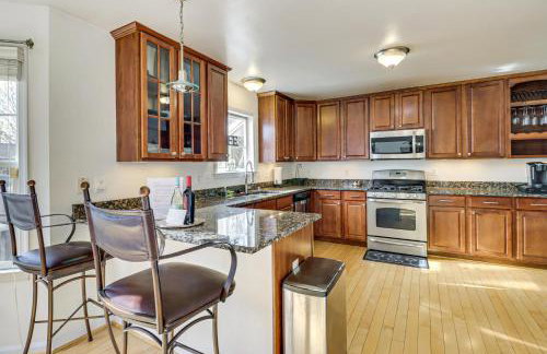 Walk to Lake and Boat Ramp Central Gem in Annapolis - Foto 9