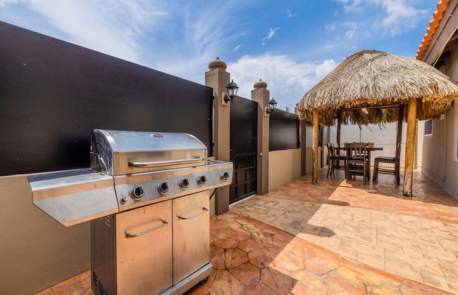 Urban 5BR Private Pool Getaway 10 Min- Bch - Foto 31