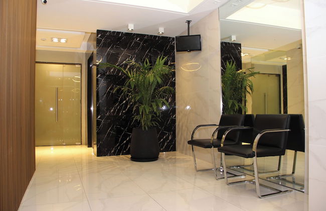 In House BA - College - Foto 3