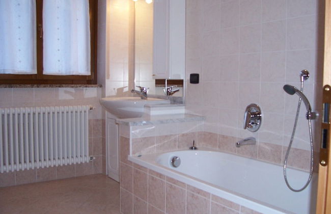 Molvenolago Apartments - Photo 8