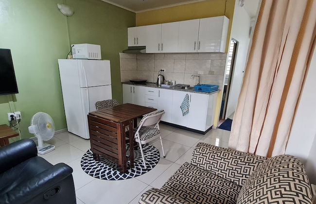 Axis Apartments - Photo 22