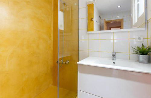 LetsGo Sagrada Familia Penthouse - Photo 10