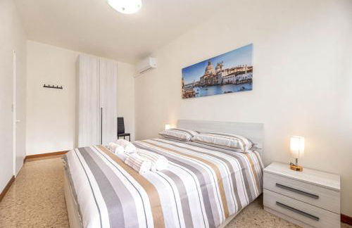 Sole Apartment Residence In Venice - 5min from Airport - Foto 3