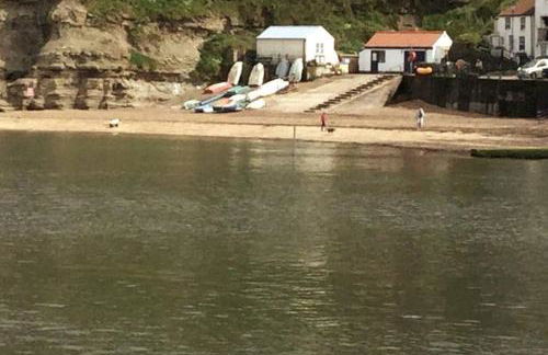 Dunsley Cottage - Foto 19