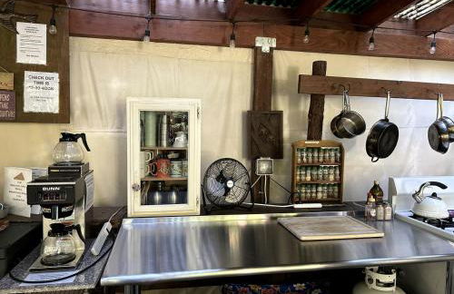 Private Glamping Getaway in the Redwoods near Santa Cruz, California - Foto 63