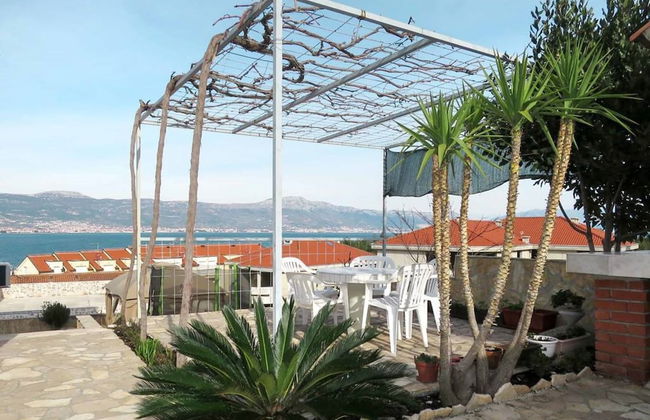 Sea-view Apartments With Pool, Terrace, and Outdoor Lounge in Scenic Čiovo Island - Foto 20