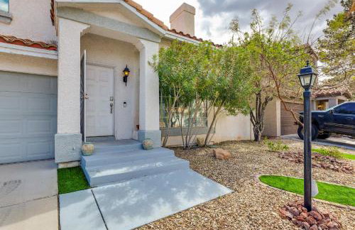 Pool Access Beautiful Modern Home in Las Vegas! - Photo 26