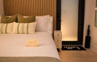 CasaMia Private Studio Near Wynwood & Design District w Free Parking & Bikes - Photo 23