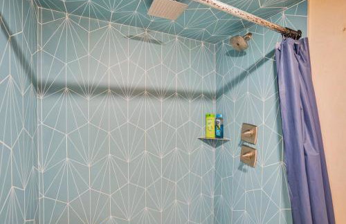 The Fox Tail Pine Treehouse at Treetop Escapes - Foto 17