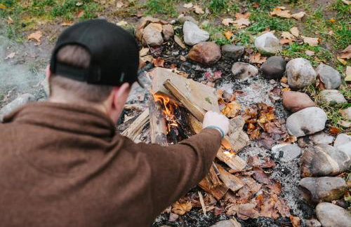 Finnwood - A Pet Friendly Woodland Retreat - Foto 4