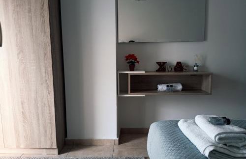 Lunix Luxury Apartment on Metro Station - Foto 3