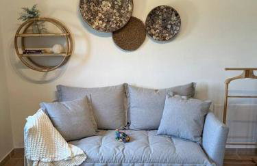 Paralia Homes cheerful 2 bedroom with pool, unit #1 - Foto 13