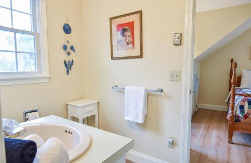 Sunroom Mins to Beaches Views of Marsh - Foto 16