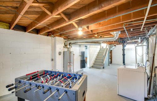 Quaint Cedar Rapids Home, 4 Mi to Downtown! - Photo 17