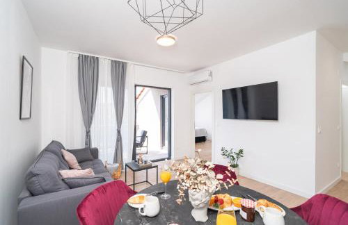 Olive Family house - Photo 26