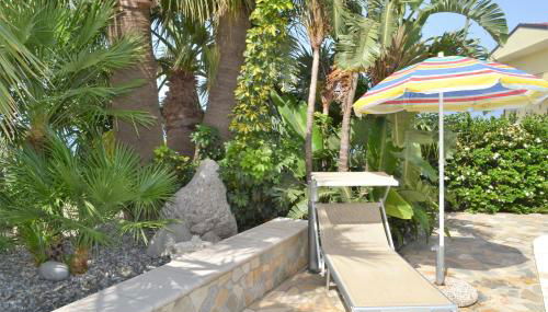 Villa Virginia - Foto 4, Garden, sunbed