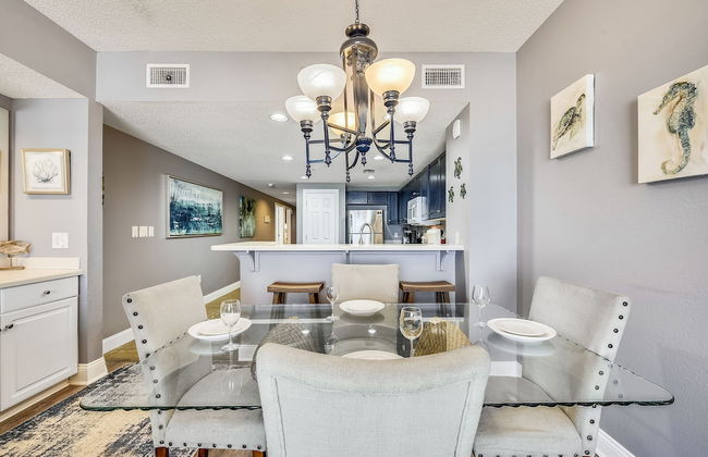 Majestic Beach Resort by Book That Condo - Foto 73