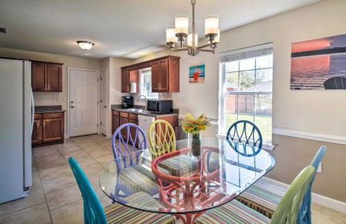 Foley Getaway with Fenced Yard - 13 Mi to Beaches! - Foto 10