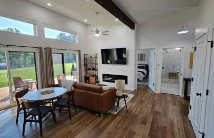 The Mysa - Couples Retreat, Luxe, Sauna, Hot tub - Foto 31