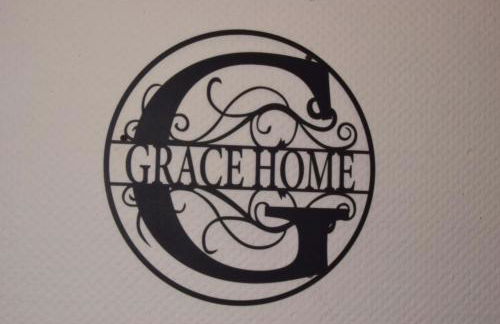 GHomeT - 6 Zimmer Wohnung with parking - Up to 10 guests - Monteur, Handwerker & Large family welcome - Foto 38