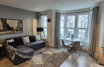 Ship Shape Bristol Fashion - Foto 2