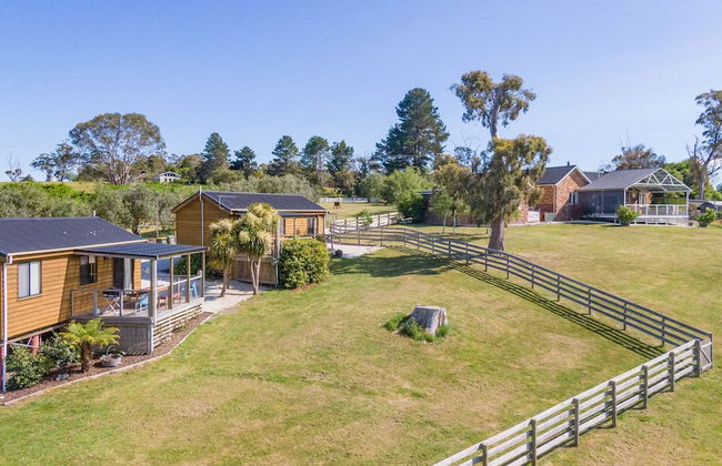 Hazelcreek Cottages - Photo 25