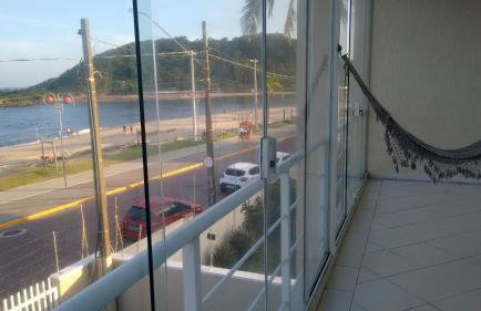 CASA - FRENTE PARA O MAR - Foto 18