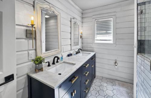 Lakefront Retreat with Sandy Beach! - Foto 7