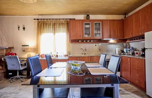 White lilies the house of gourmet flavours - Foto 16