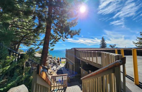 Tahoe Shoreline Retreat - Close to Ski Resorts & HOA Amenities - Foto 52
