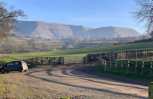 Cottage with outstanding views - Photo 10
