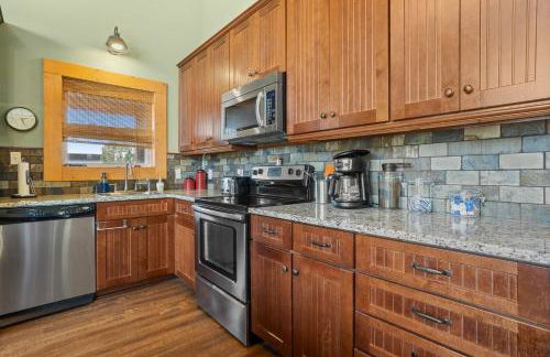 Pool Retreat Waterfront 6 Bedroom Boat Ramp Game Room Pass Christian Home - Foto 36