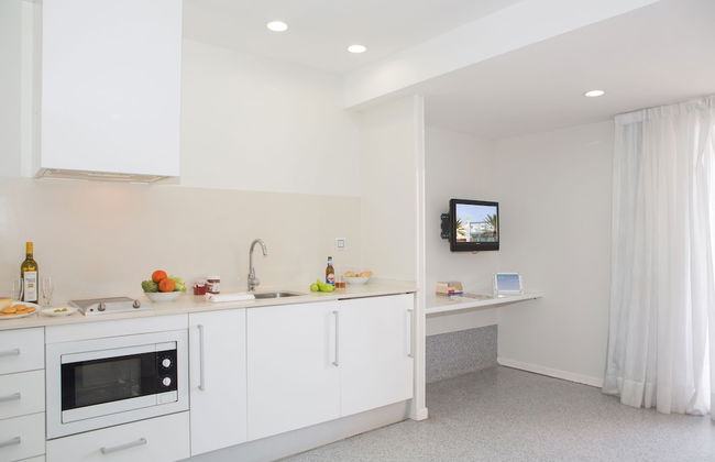 Apartamentos Mix Bahia Real - Photo 13