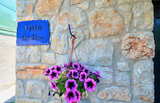 2 Bedroom Private Villa With Infinity Pool and Sea View - Photo 28