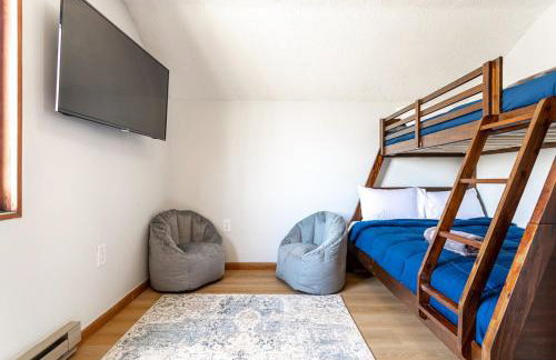 Modern Rustic Lodge! Game Room - Photo 59