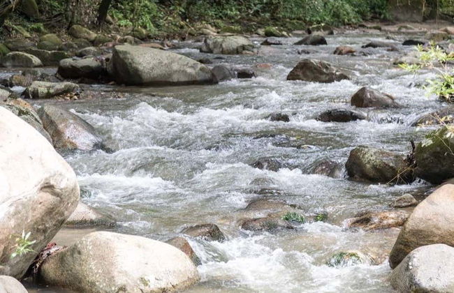 Discesa in corda doppia alle cascate del fiume Minca - Foto 3