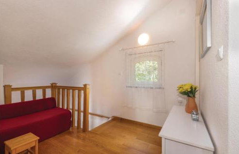 Amazing Home In Ostrobradic - Foto 25