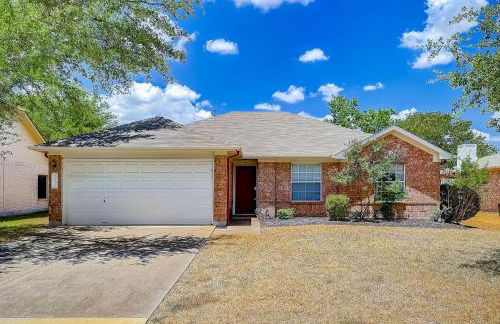 Brickhouse Retreat - Photo 1