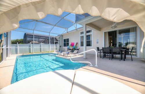 Stylish Retreat with Pool near The Parks - Foto 4