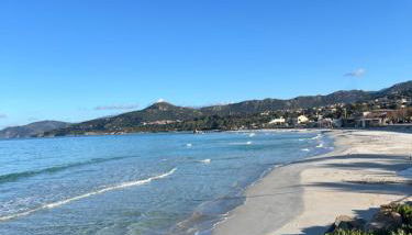Appartement de standing Île-Rousse - Grande terrasse vue mer exceptionnelle - Foto 5