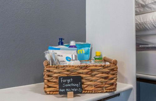 Heated Pool, Hot Tub, Games & more! - Photo 23